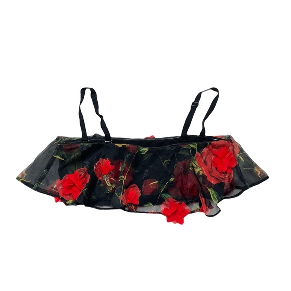 NBD |  Roses Are Red Rojo Rose Cropped Floral Top - Picture 3 of 12